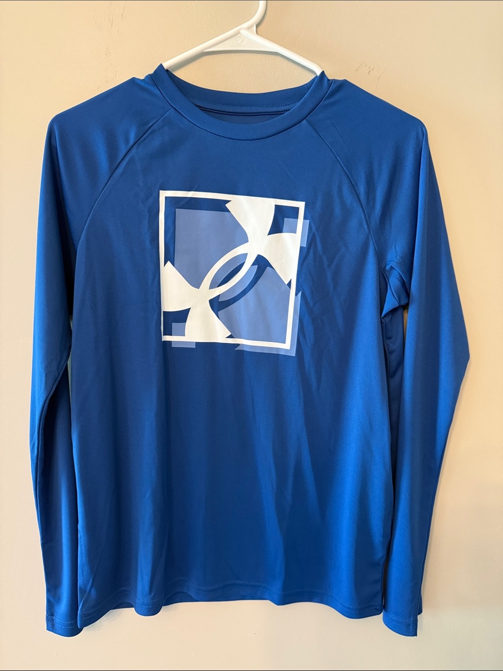 Under Armour Blue Long-Sleeve Graphic Performance Tee